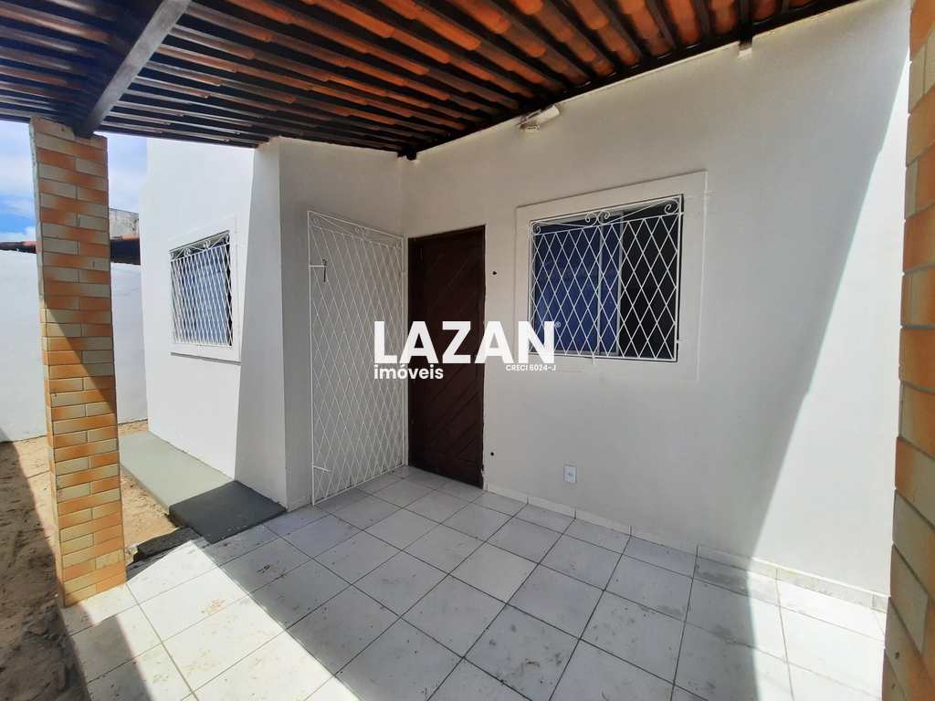 Casa em São Gonçalo do Amarante, no bairro Santa Terezinha