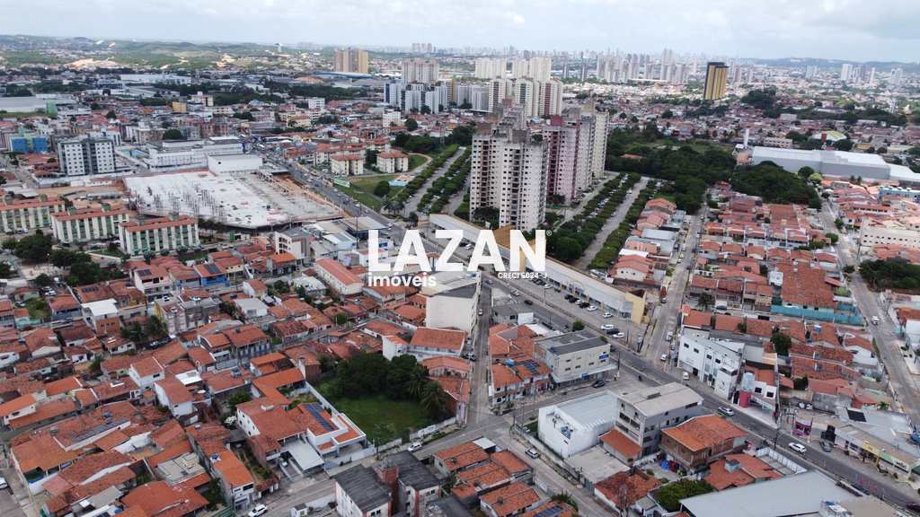 Terreno Comercial em Parnamirim, no bairro Nova Parnamirim
