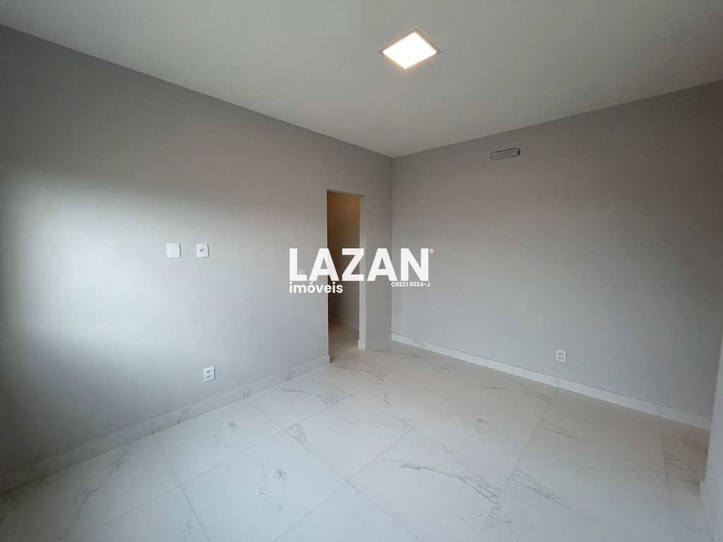 Casa de Condomínio em Parnamirim, no bairro Cajupiranga