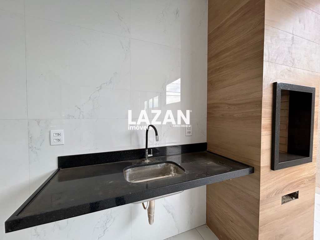 Casa de Condomínio em Parnamirim, no bairro Cajupiranga