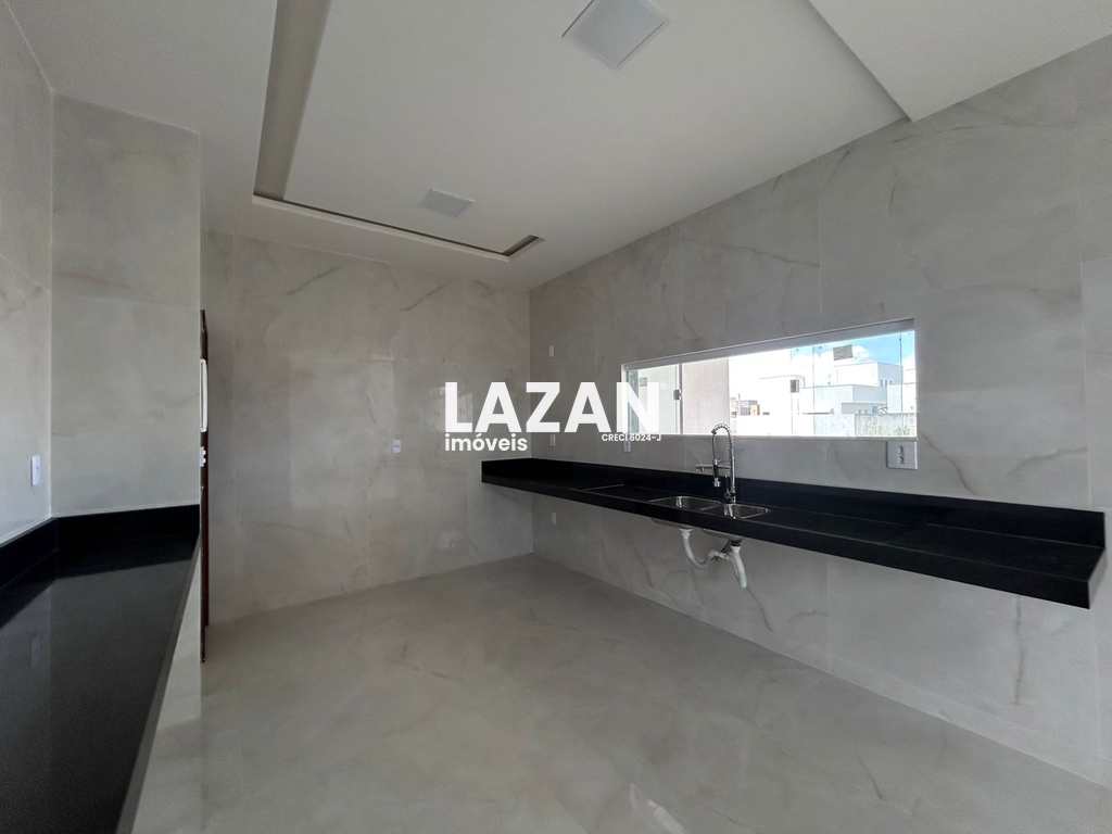 Casa de Condomínio em Parnamirim, no bairro Cajupiranga