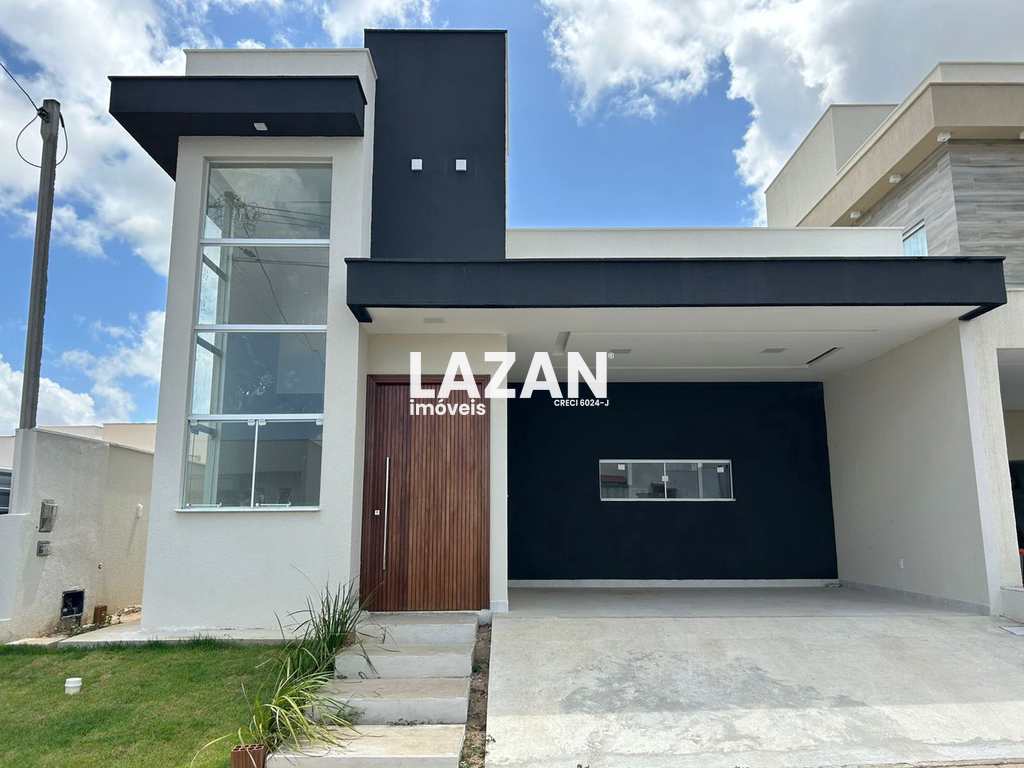 Casa de Condomínio em Parnamirim, no bairro Cajupiranga