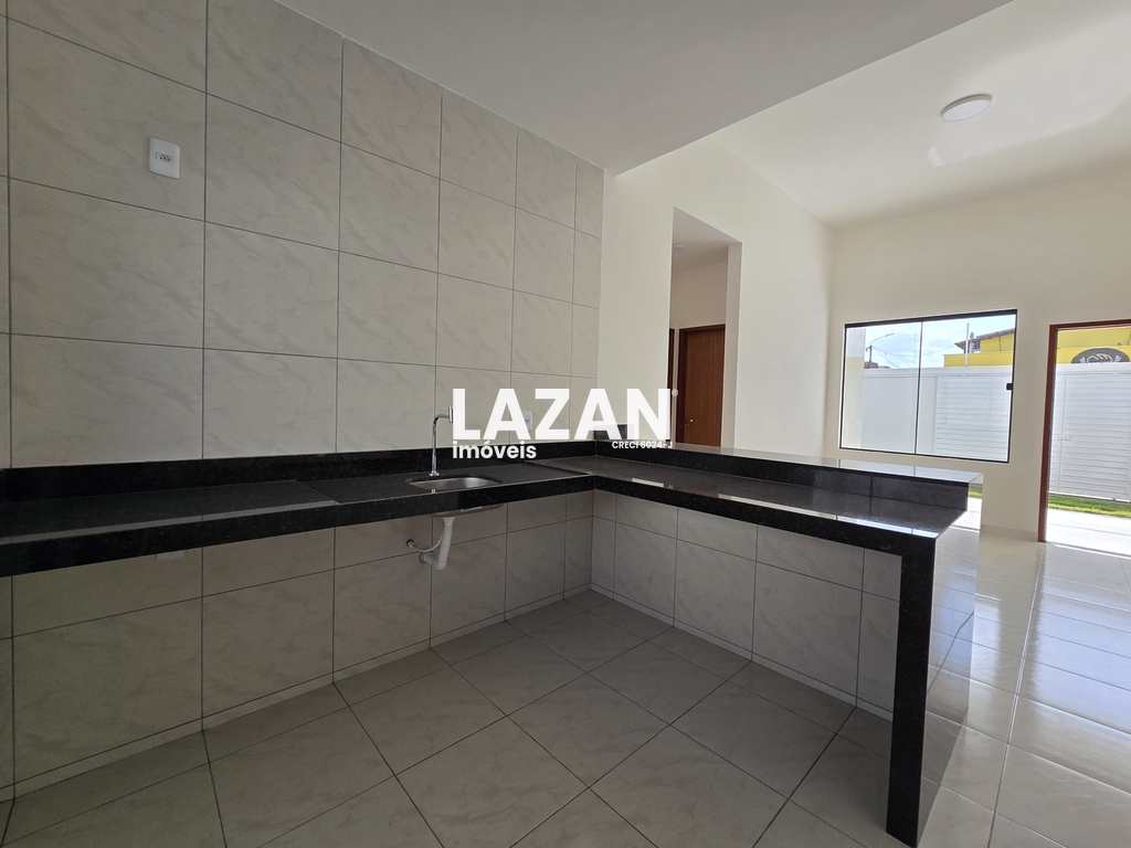 Casa em Parnamirim, no bairro Santos Reis