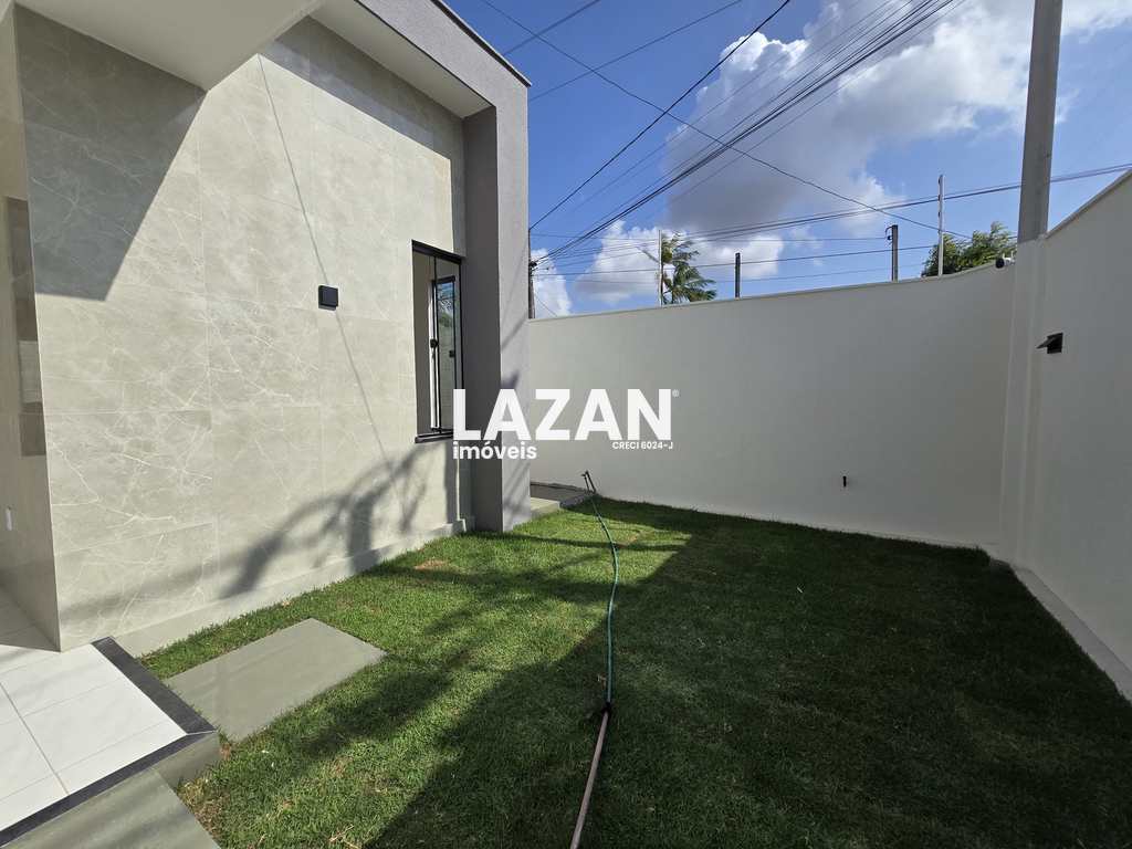 Casa em Parnamirim, no bairro Santos Reis