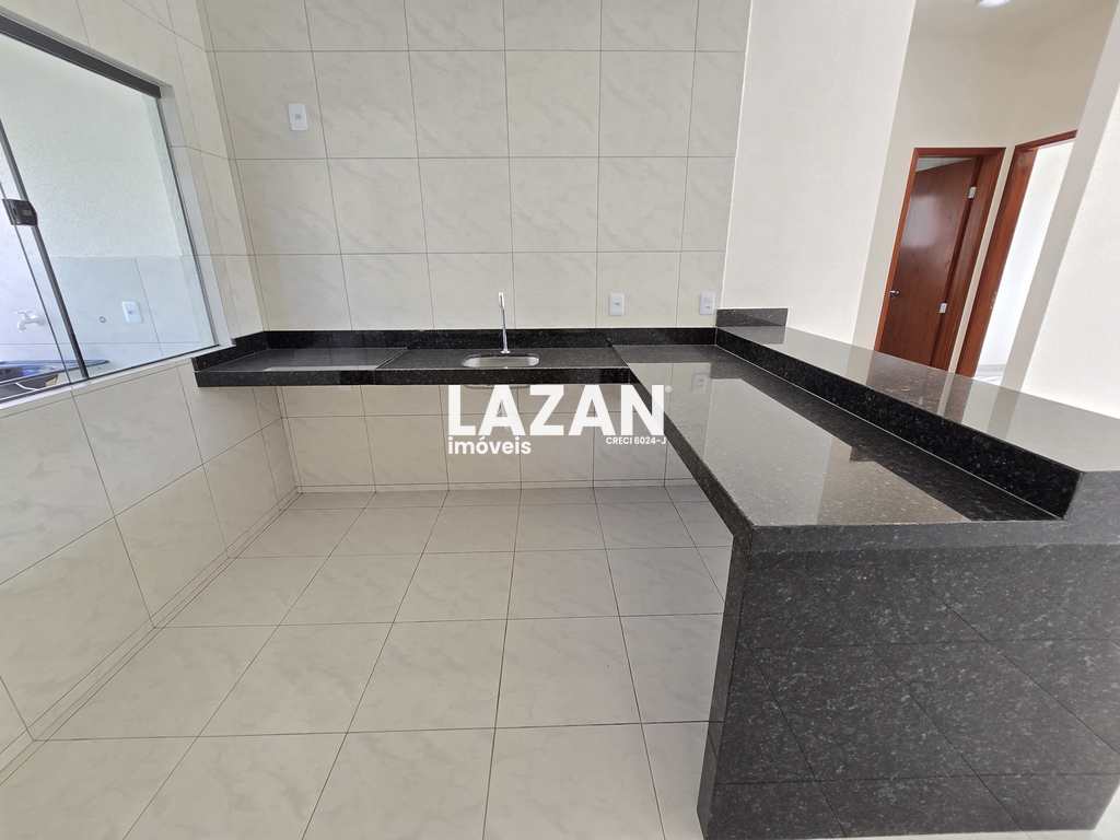 Casa em Parnamirim, no bairro Santos Reis