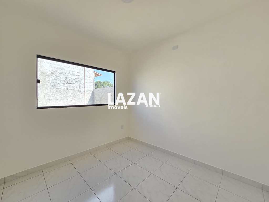 Casa em Parnamirim, no bairro Santos Reis