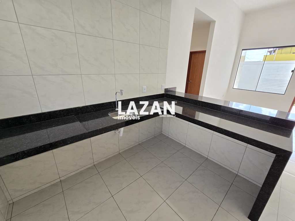 Casa em Parnamirim, no bairro Santos Reis
