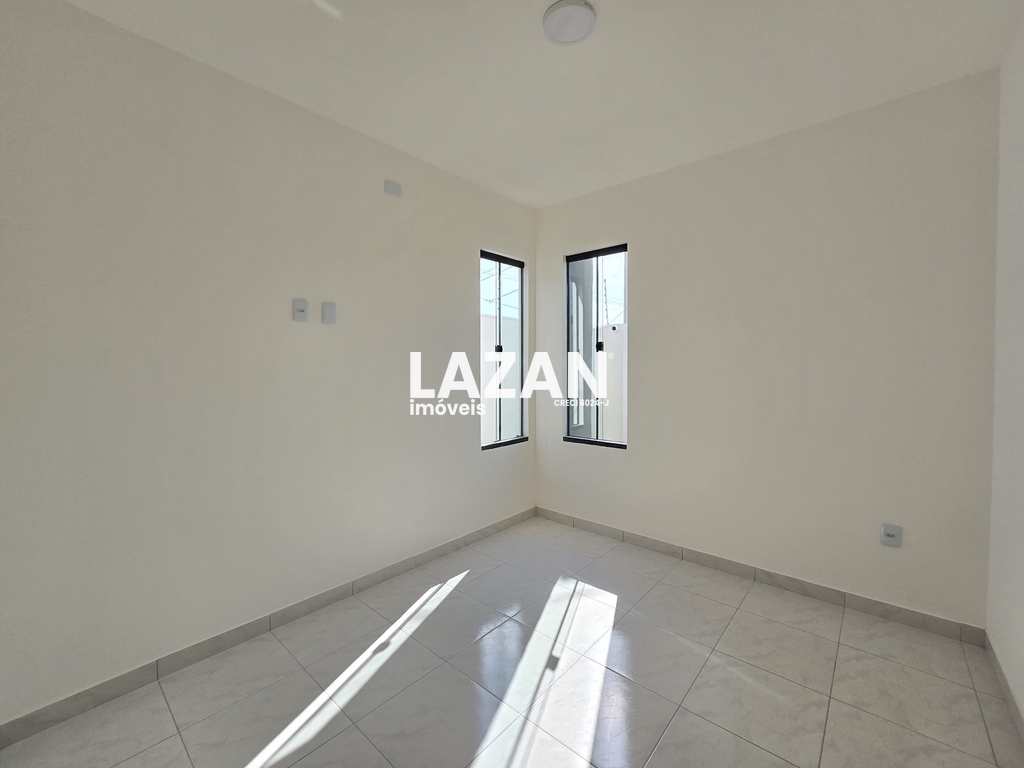 Casa em Parnamirim, no bairro Santos Reis