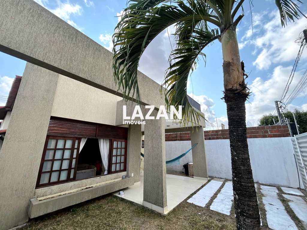Casa em São Gonçalo do Amarante, no bairro Cidade das Rosas