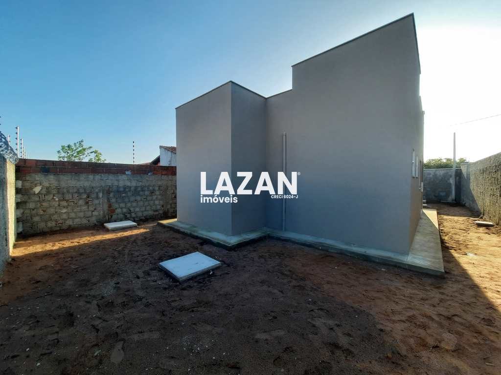 Casa em São Gonçalo do Amarante, no bairro Santos Dumont