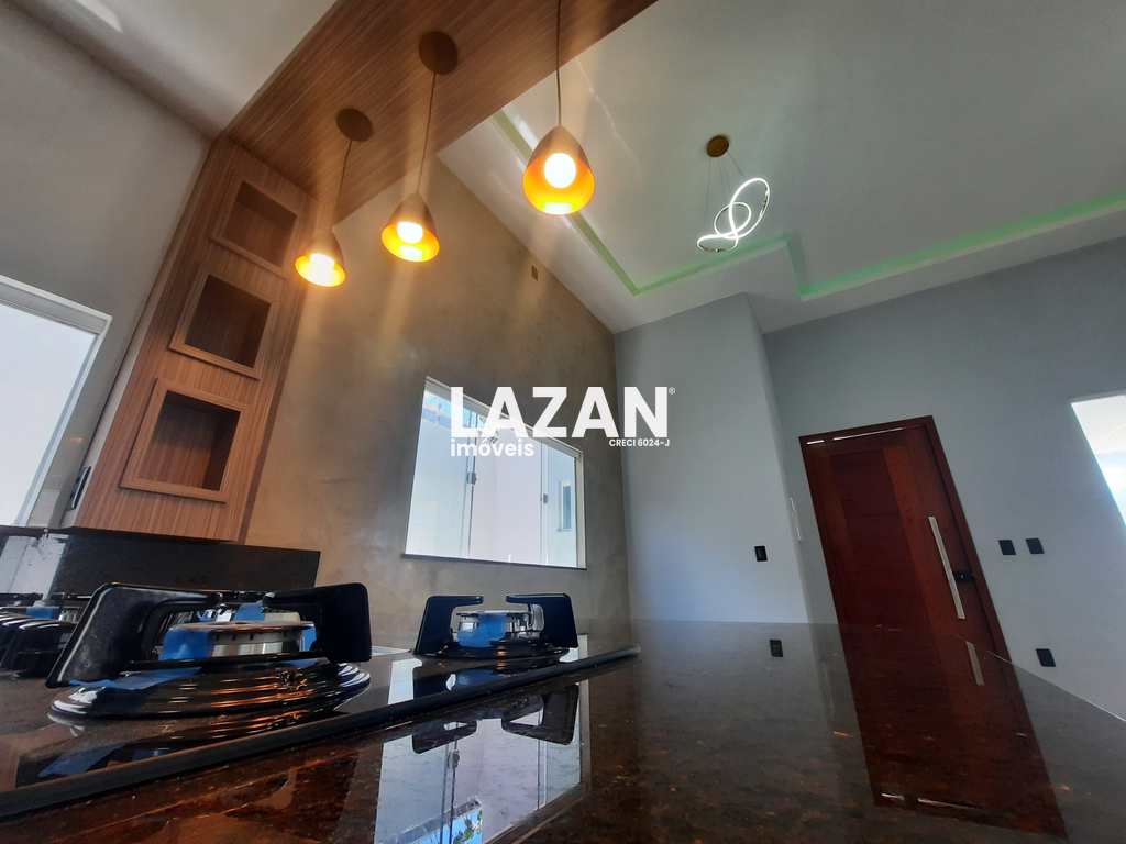 Casa em São Gonçalo do Amarante, no bairro Cidade das Rosas