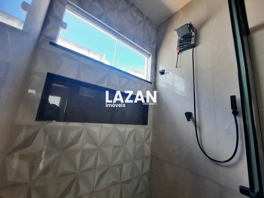 Casa em São Gonçalo do Amarante, no bairro Cidade das Rosas