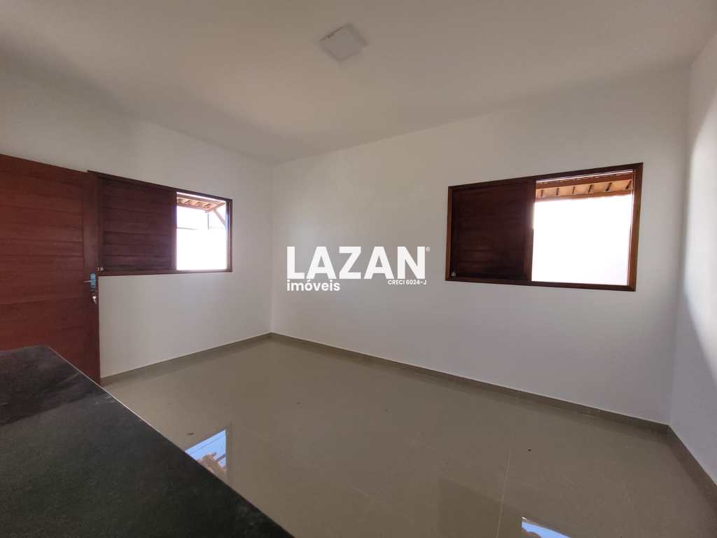 Casa em São Gonçalo do Amarante, no bairro Cidade das Rosas