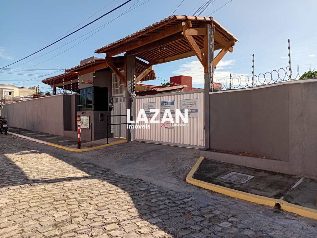 Casa de Condomínio em Parnamirim, no bairro Emaús