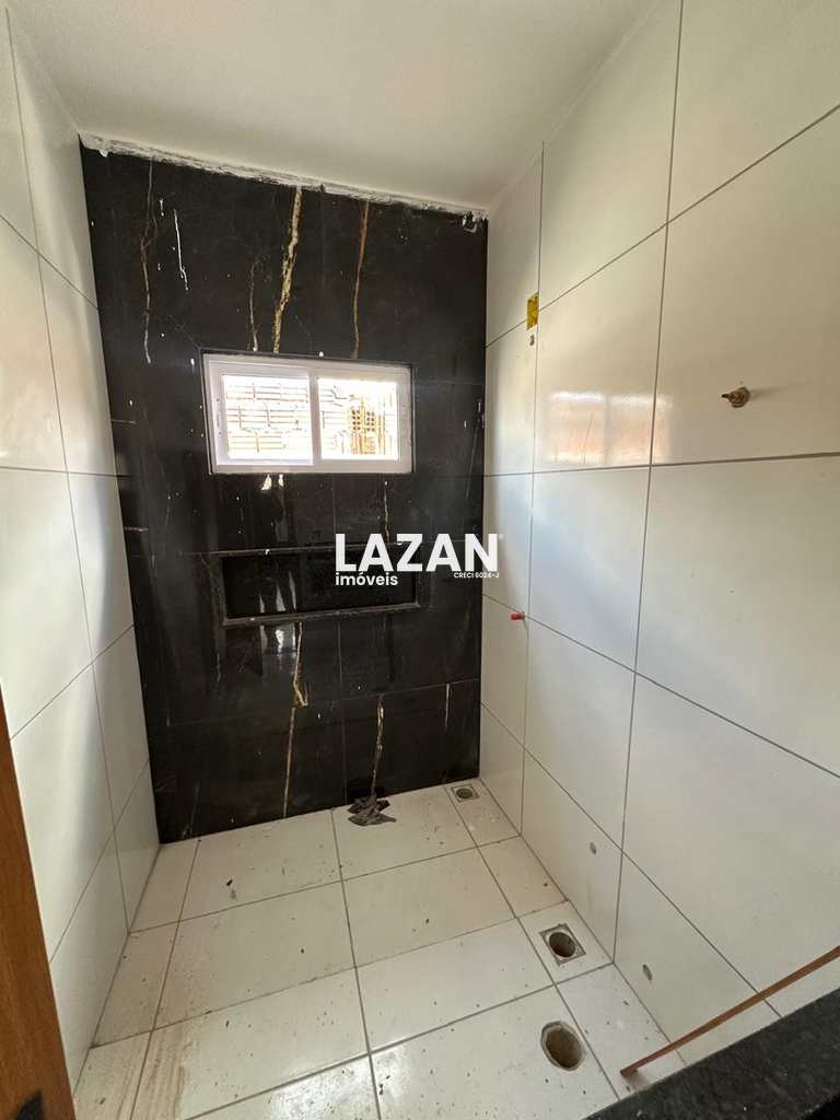 Casa em Parnamirim, no bairro Nova Esperança
