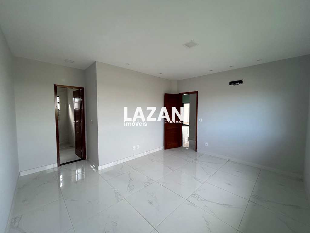 Casa de Condomínio em Parnamirim, no bairro Cajupiranga