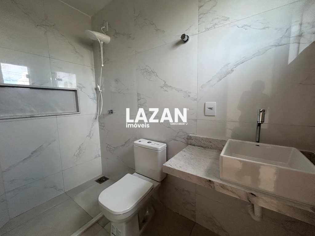 Casa de Condomínio em Parnamirim, no bairro Cajupiranga