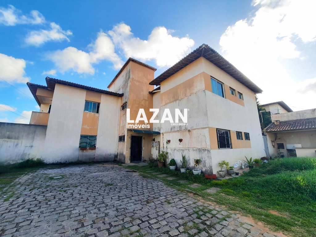 Apartamento em São Gonçalo do Amarante, no bairro Plaza Garden
