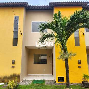 Casa de Condomínio em São Gonçalo do Amarante, bairro Olho D'água