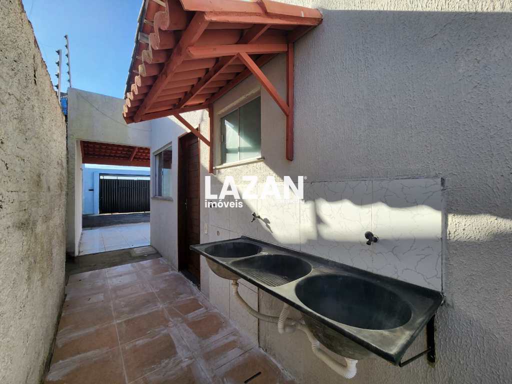 Casa em Extremoz, no bairro Village de Extremoz