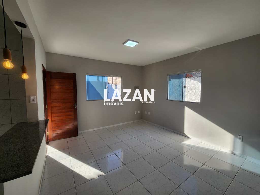Casa em Extremoz, no bairro Village de Extremoz