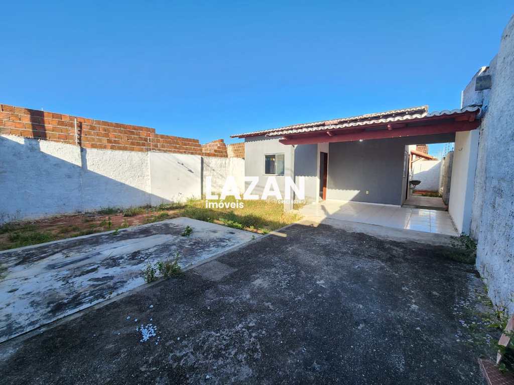 Casa em Extremoz, no bairro Village de Extremoz
