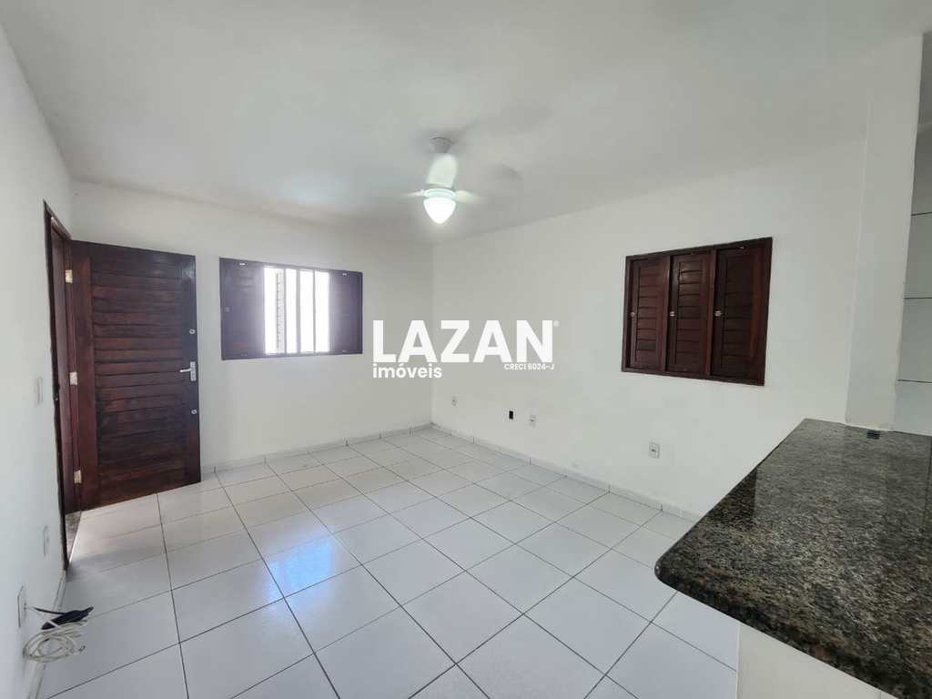 Casa em São Gonçalo do Amarante, no bairro Cidade das Rosas