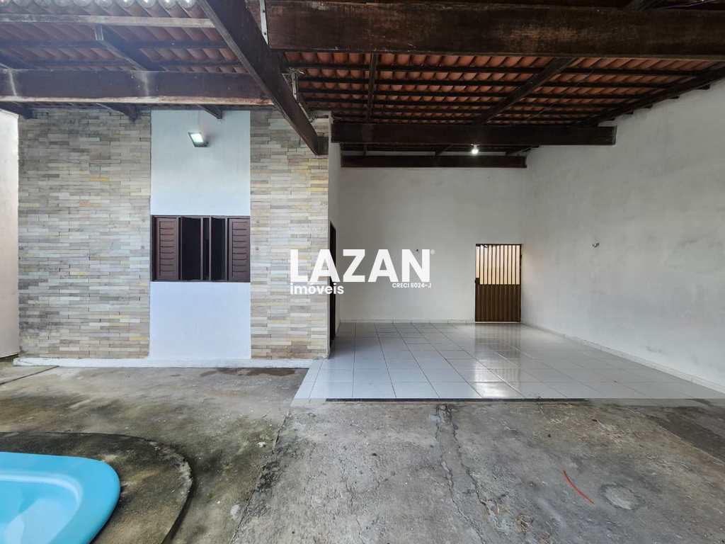 Casa em São Gonçalo do Amarante, no bairro Cidade das Rosas