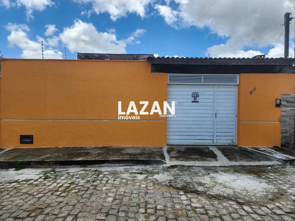 Casa em São Gonçalo do Amarante, no bairro Cidade das Rosas