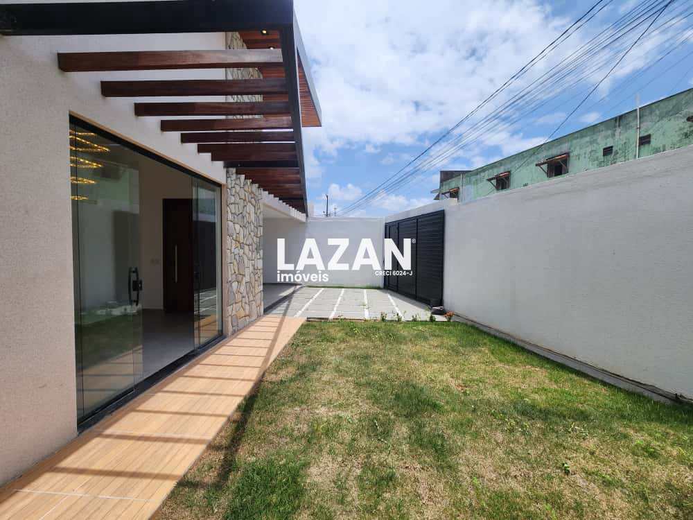 Casa em São Gonçalo do Amarante, no bairro Cidade das Rosas