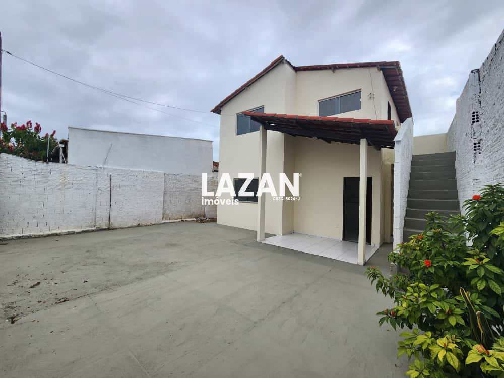 Casa em São Gonçalo do Amarante, no bairro Jardins