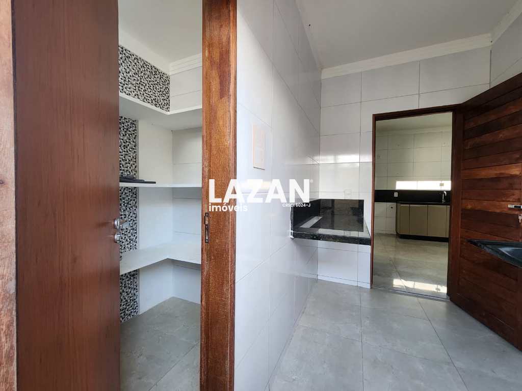 Casa em Natal, no bairro Redinha