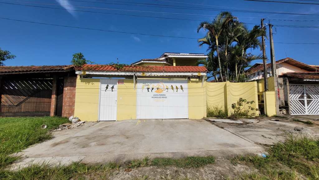 Casa em Itanhaém, no bairro Jd. Grandesp
