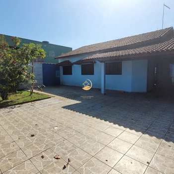 Casa em Itanhaém, bairro Jardim Lindomar