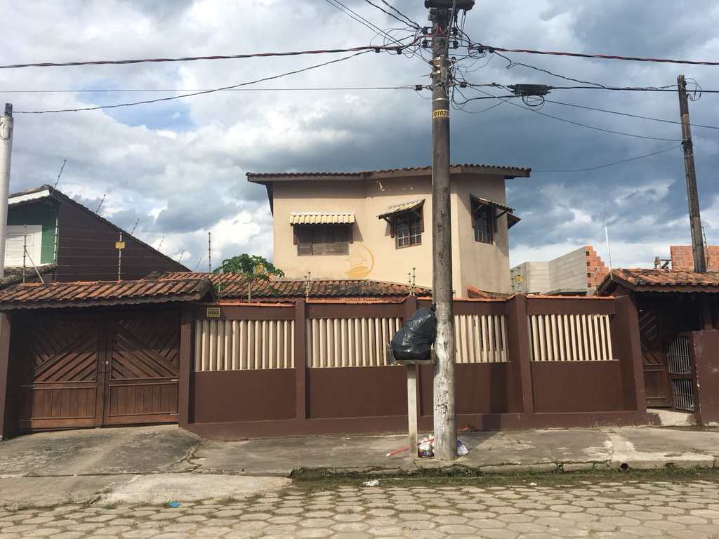 Sobrado em Itanhaém, no bairro Cibratel II