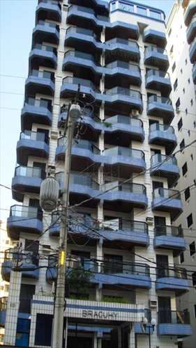 Apartamento, código 204 em Praia Grande, bairro Guilhermina