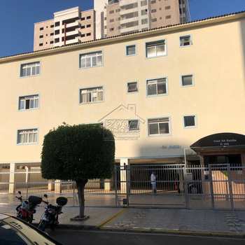 Kitnet em Praia Grande, bairro Canto do Forte