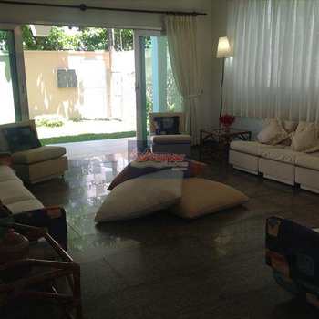 Casa em Guarujá, bairro Praia da Enseada