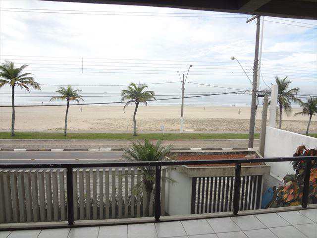 Casa em Guarujá, no bairro Praia da Enseada