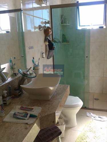 Apartamento, código 3560 em Guarujá, bairro Praia da Enseada