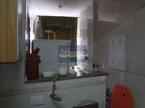 Apartamento, código 3394 em Guarujá, bairro Praia da Enseada