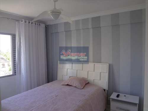 Apartamento, código 3365 em Guarujá, bairro Praia da Enseada