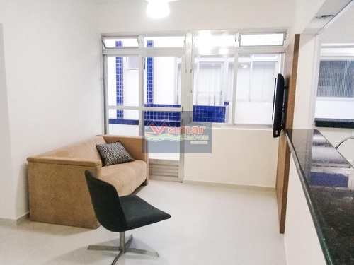 Apartamento, código 4315 em Guarujá, bairro Balneário Guarujá