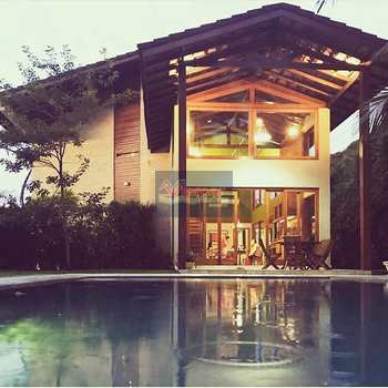 Casa de Condomínio em Guarujá, bairro Balneário Praia do Pernambuco