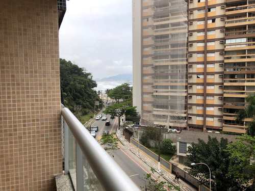 Apartamento, código 4975 em Guarujá, bairro Pitangueiras
