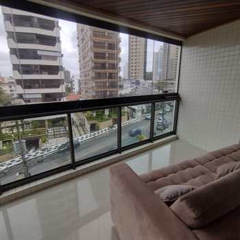 Apartamento em Guarujá, bairro Astúrias