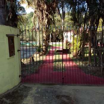 Chácara em Santa Isabel, bairro Parque Santa Tereza
