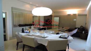 Apartamento, código 336 em Salinas, bairro Centro