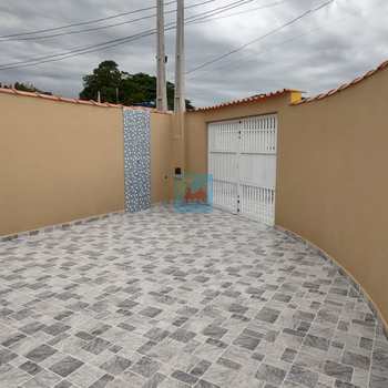 Casa em Itanhaém, bairro Vila Loty