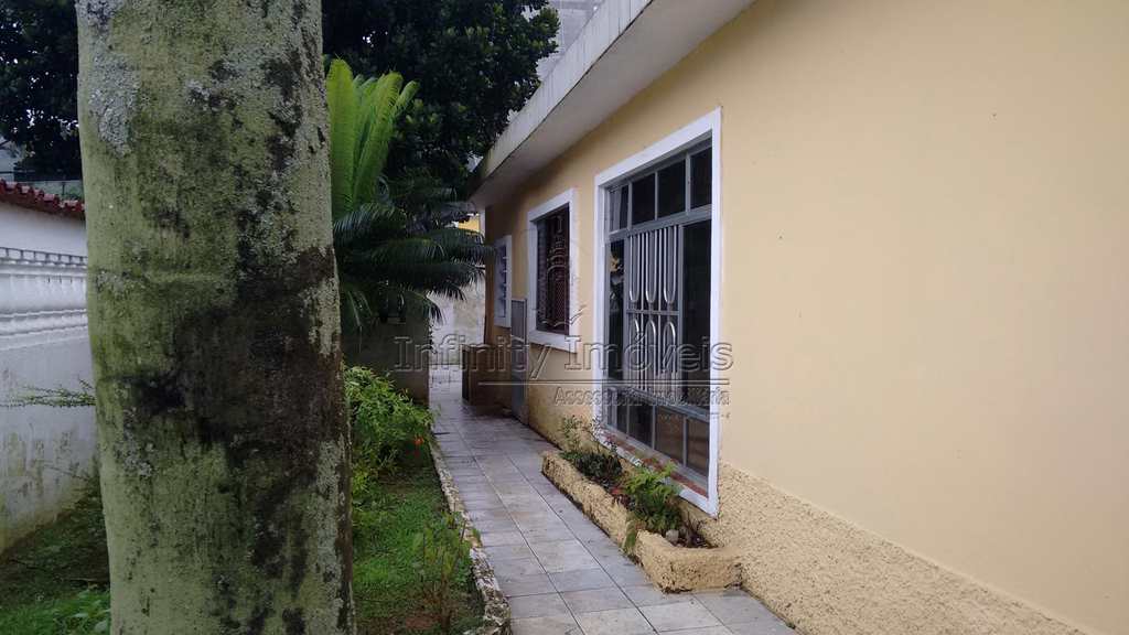 Casa em Santos, no bairro Morro Nova Cintra